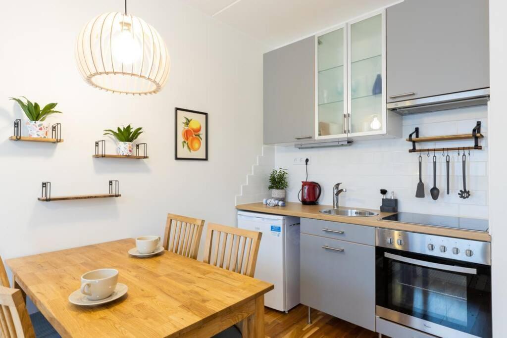 Lovely Studio 5 Min Walk From Old Town And Seaside Reval Esterno foto
